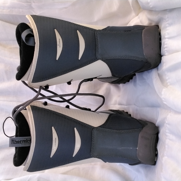Salomon Thermicfit womens 6.5 US Snowboard boots - Picture 3 of 4